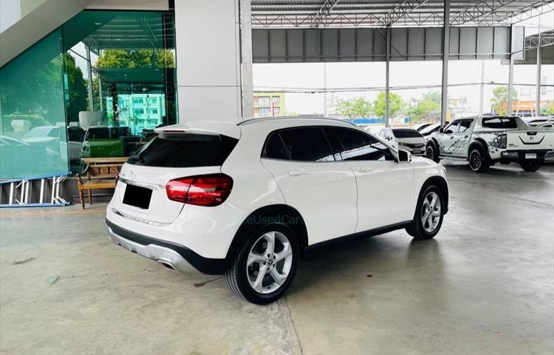 ขายรถ-suv-มือสอง-mercedes-benz-เมอร์เซเดสเบนซ์-gla-200-จีแอลเอ200-รถปี2020-รหัส70087-abe75195.jpg ขายรถ-suv-มือสอง-mercedes-benz-เมอร์เซเดสเบนซ์-gla-200-จีแอลเอ200-รถปี2020-รหัส70087-abe75195.jpg