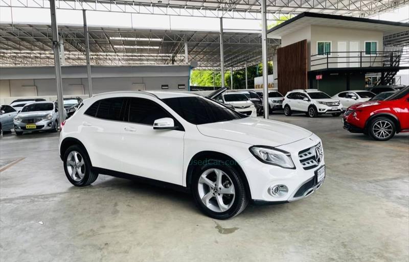 ขายรถอเนกประสงค์มือสอง mercedes-benz gla-200 รถปี2020 รหัส 70087 รูปที่8