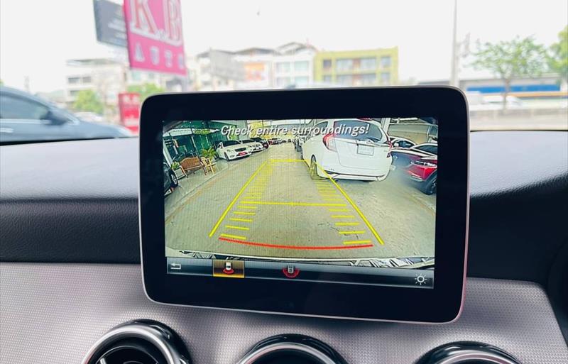 ขายรถ-suv-มือสอง-mercedes-benz-เมอร์เซเดสเบนซ์-gla-200-จีแอลเอ200-รถปี2020-รหัส70087-e138ec80.jpg ขายรถ-suv-มือสอง-mercedes-benz-เมอร์เซเดสเบนซ์-gla-200-จีแอลเอ200-รถปี2020-รหัส70087-e138ec80.jpg