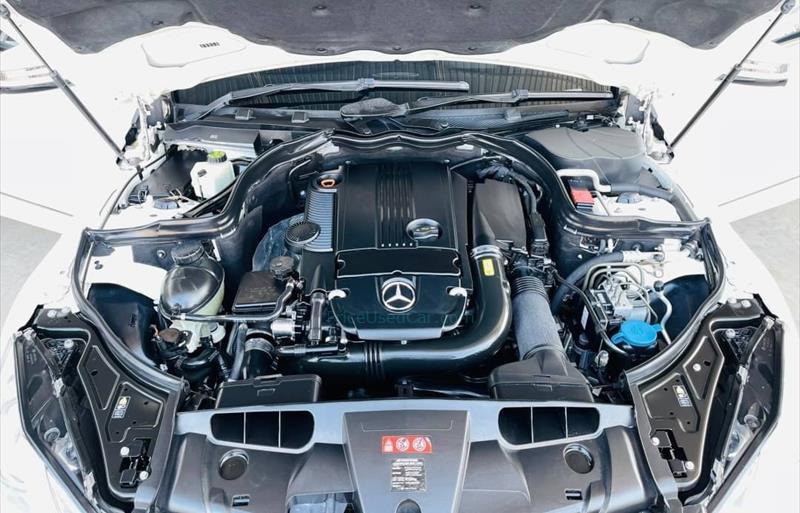 ขายรถเก๋งมือสอง-mercedes-benz-เมอร์เซเดสเบนซ์-e200-cgi-รถปี2012-รหัส70090-d85896d0.jpg ขายรถเก๋งมือสอง-mercedes-benz-เมอร์เซเดสเบนซ์-e200-cgi-รถปี2012-รหัส70090-d85896d0.jpg