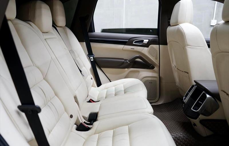 ขายรถ-suv-มือสอง-porsche-ปอร์เช่-cayenne-รถปี2012-รหัส70093-872ca0dd.jpg ขายรถ-suv-มือสอง-porsche-ปอร์เช่-cayenne-รถปี2012-รหัส70093-872ca0dd.jpg