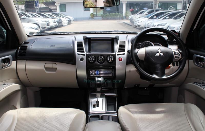 ขายรถอเนกประสงค์มือสอง mitsubishi pajero-sport รถปี2010 รหัส 70101 รูปที่9