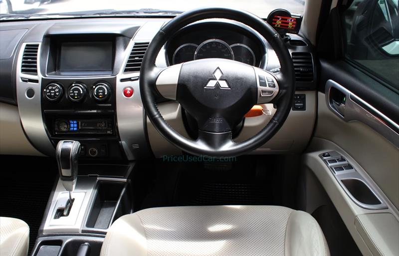 ขายรถ-suv-มือสอง-mitsubishi-มิตซูบิชิ-pajero-sport-ปาเจโร่-สปอร์ต-รถปี2010-รหัส70101-8f2257e4.jpg ขายรถ-suv-มือสอง-mitsubishi-มิตซูบิชิ-pajero-sport-ปาเจโร่-สปอร์ต-รถปี2010-รหัส70101-8f2257e4.jpg