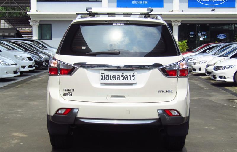 ขายรถอเนกประสงค์มือสอง isuzu mu-x รถปี2016 รหัส 70102 รูปที่3