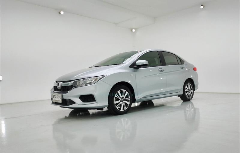 ขายรถเก๋งมือสอง-honda-ฮอนด้า-city-ซิตี้-รถปี2017-รหัส70103-40e9b852.jpg ขายรถเก๋งมือสอง-honda-ฮอนด้า-city-ซิตี้-รถปี2017-รหัส70103-40e9b852.jpg