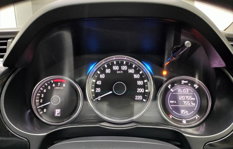 ขายรถเก๋งมือสอง-honda-ฮอนด้า-city-ซิตี้-รถปี2017-รหัส70103-e57e12e5.jpg ขายรถเก๋งมือสอง-honda-ฮอนด้า-city-ซิตี้-รถปี2017-รหัส70103-e57e12e5.jpg