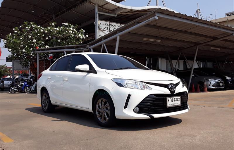 ขายรถเก๋งมือสอง-toyota-โตโยต้า-vios-วีออส-รถปี2019-รหัส70104-a23bca5a.jpg ขายรถเก๋งมือสอง-toyota-โตโยต้า-vios-วีออส-รถปี2019-รหัส70104-a23bca5a.jpg