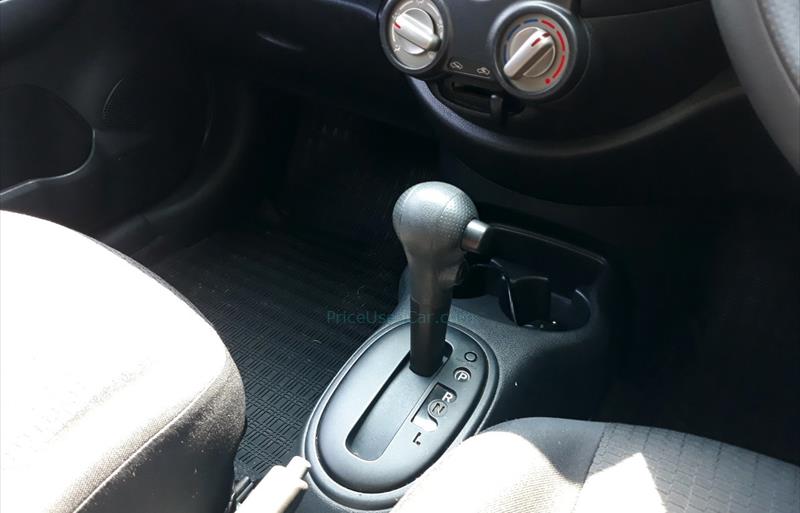 ขายรถเก๋งมือสอง-nissan-นิสสัน-march-มาร์ช-รถปี2010-รหัส70106-3fc27e84.jpg ขายรถเก๋งมือสอง-nissan-นิสสัน-march-มาร์ช-รถปี2010-รหัส70106-3fc27e84.jpg