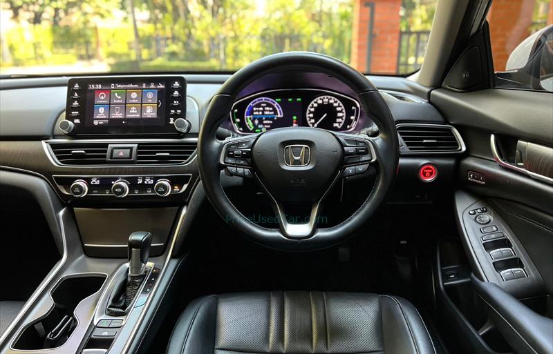 ขายรถเก๋งมือสอง honda accord รถปี2019 รหัส 70113 รูปที่9