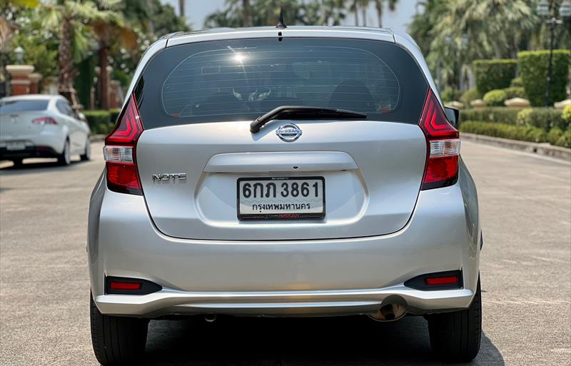 ขายรถเก๋งมือสอง-nissan-นิสสัน-note-โน๊ต-รถปี2017-รหัส70114-e97c0c0a.jpg ขายรถเก๋งมือสอง-nissan-นิสสัน-note-โน๊ต-รถปี2017-รหัส70114-e97c0c0a.jpg