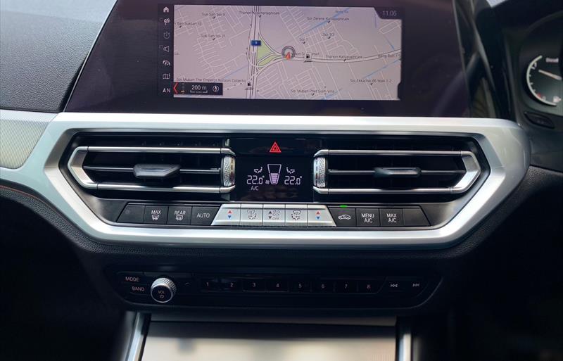 ขายรถเก๋งมือสอง-bmw-บีเอ็มดับบลิว-320d-สามสองศูนย์ดี-รถปี2019-รหัส70124-1d0700d9.jpg ขายรถเก๋งมือสอง-bmw-บีเอ็มดับบลิว-320d-สามสองศูนย์ดี-รถปี2019-รหัส70124-1d0700d9.jpg