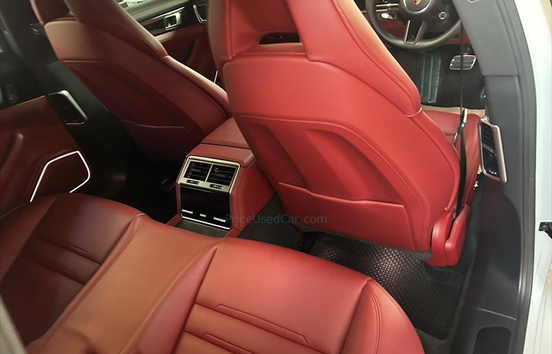 ขายรถเก๋งมือสอง-porsche-ปอร์เช่-panamera-รถปี2022-รหัส70177-b9441cc7.jpg ขายรถเก๋งมือสอง-porsche-ปอร์เช่-panamera-รถปี2022-รหัส70177-b9441cc7.jpg