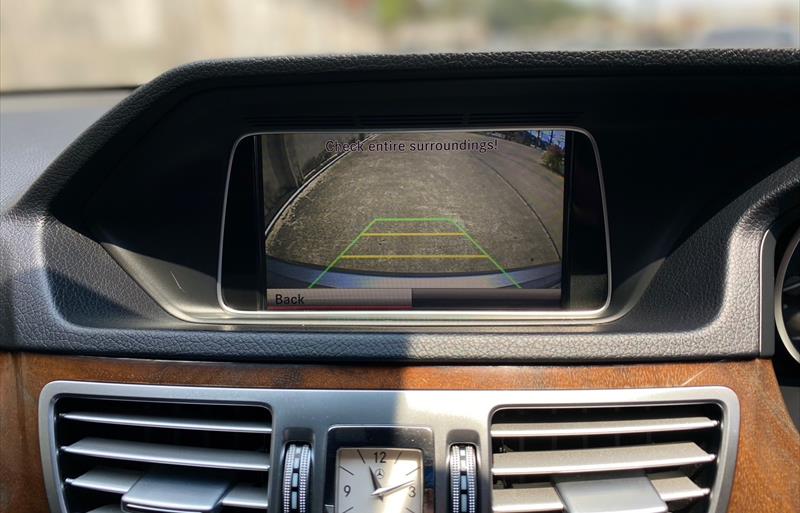 ขายรถเก๋งมือสอง-mercedes-benz-เมอร์เซเดสเบนซ์-e300-อีสามศูนย์ศูนย์-รถปี2015-รหัส70179-4866a03d.jpg ขายรถเก๋งมือสอง-mercedes-benz-เมอร์เซเดสเบนซ์-e300-อีสามศูนย์ศูนย์-รถปี2015-รหัส70179-4866a03d.jpg