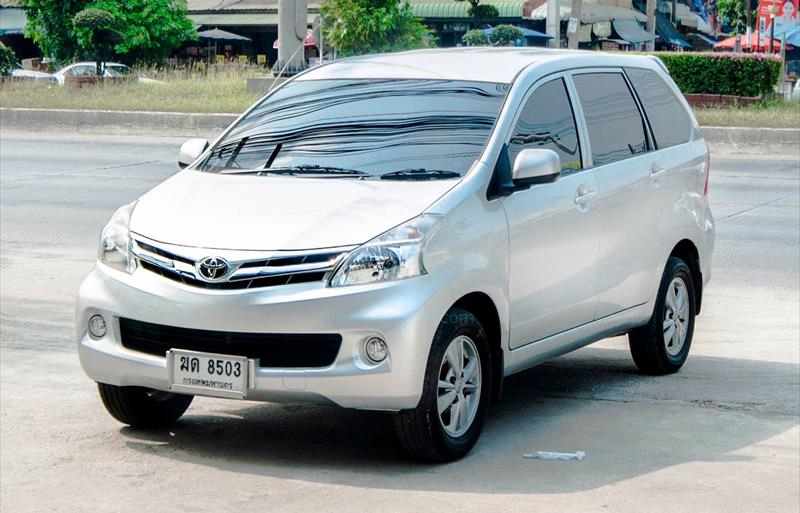 รถเก๋งมือสอง TOYOTA AVANZA รถปี 2012