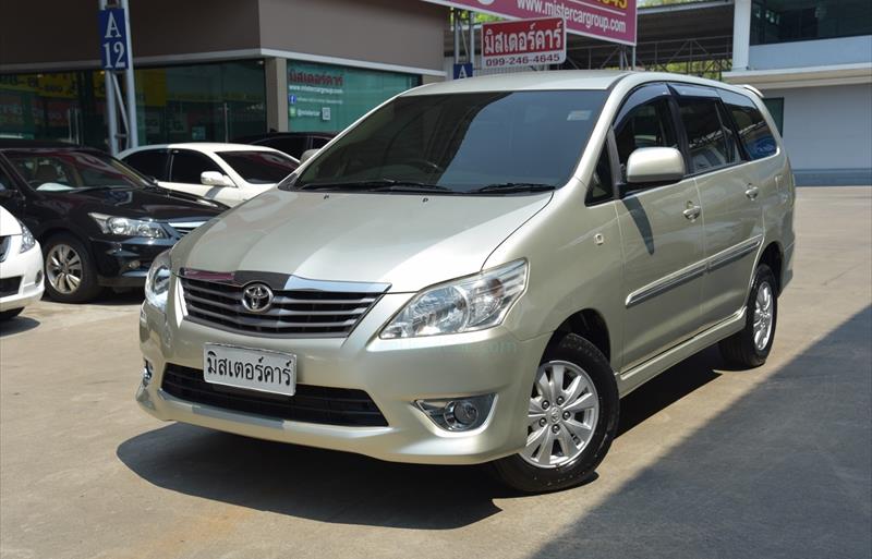 รถตู้มือสอง  TOYOTA INNOVA 2.0 G รถปี2014