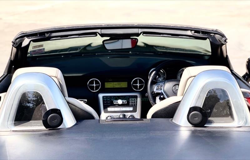 ขายรถเก๋งมือสอง-mercedes-benz-เมอร์เซเดสเบนซ์-slk200-รถปี2012-รหัส70211-abe4ded5.jpg ขายรถเก๋งมือสอง-mercedes-benz-เมอร์เซเดสเบนซ์-slk200-รถปี2012-รหัส70211-abe4ded5.jpg