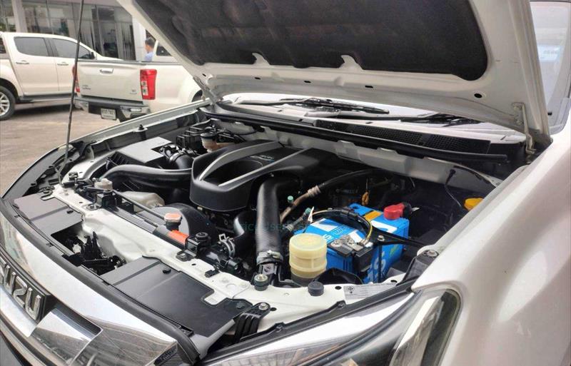 ขายรถกระบะมือสอง-isuzu-อีซูซุ-d-max-ดีแมคซ์-รถปี2019-รหัส70215-81a6a909.jpg ขายรถกระบะมือสอง-isuzu-อีซูซุ-d-max-ดีแมคซ์-รถปี2019-รหัส70215-81a6a909.jpg