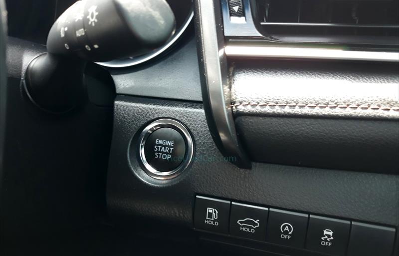 ขายรถเก๋งมือสอง-toyota-โตโยต้า-camry-คัมรี่-รถปี2019-รหัส70217-5d708584.jpg ขายรถเก๋งมือสอง-toyota-โตโยต้า-camry-คัมรี่-รถปี2019-รหัส70217-5d708584.jpg