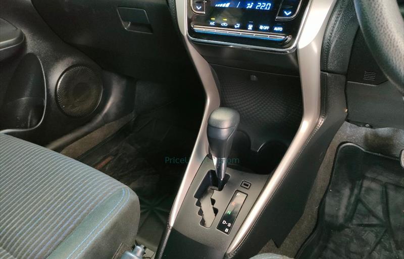 ขายรถเก๋งมือสอง-toyota-โตโยต้า-yaris-ยาริส-รถปี2020-รหัส70219-7d24e625.jpg ขายรถเก๋งมือสอง-toyota-โตโยต้า-yaris-ยาริส-รถปี2020-รหัส70219-7d24e625.jpg