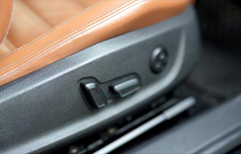 ขายรถเก๋งมือสอง-volkswagen-โฟล์คสวาเกน-scirocco-รถปี2011-รหัส70232-3ff9823c.jpg ขายรถเก๋งมือสอง-volkswagen-โฟล์คสวาเกน-scirocco-รถปี2011-รหัส70232-3ff9823c.jpg