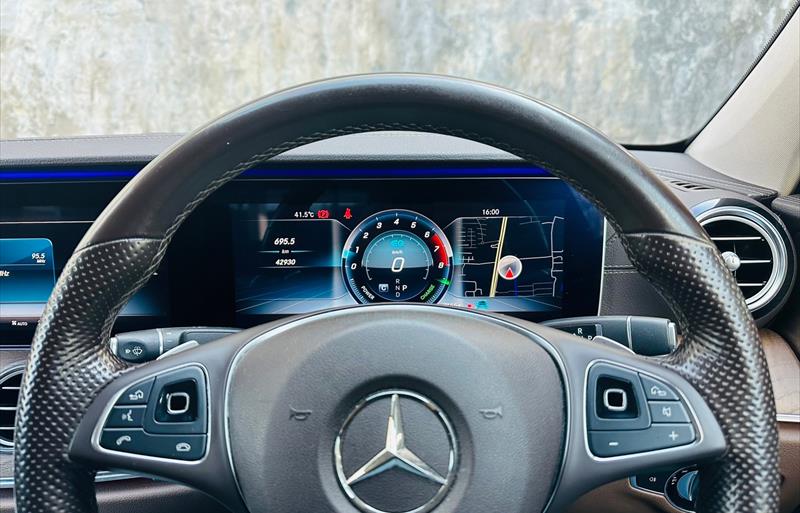 ขายรถเก๋งมือสอง mercedes-benz e350 รถปี2019 รหัส 70233 รูปที่2