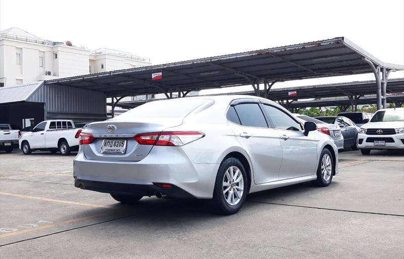 ขายรถเก๋งมือสอง toyota camry รถปี2019 รหัส 70246 รูปที่5