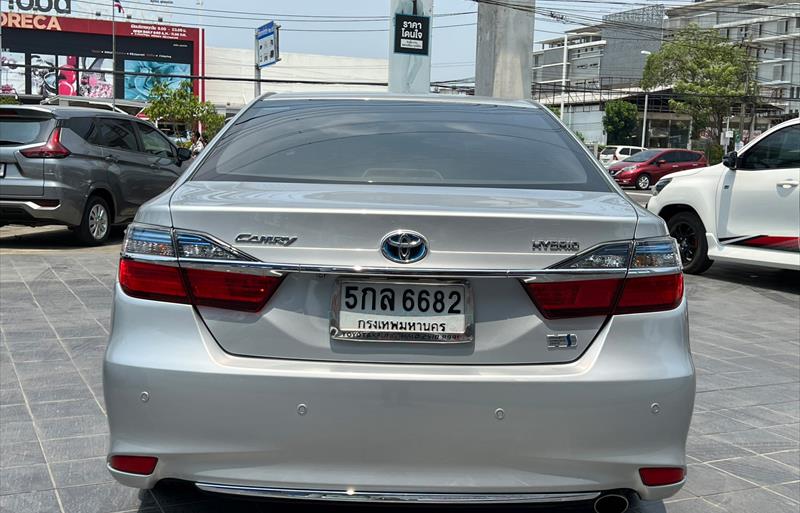 ขายรถเก๋งมือสอง toyota camry รถปี2016 รหัส 70249 รูปที่4