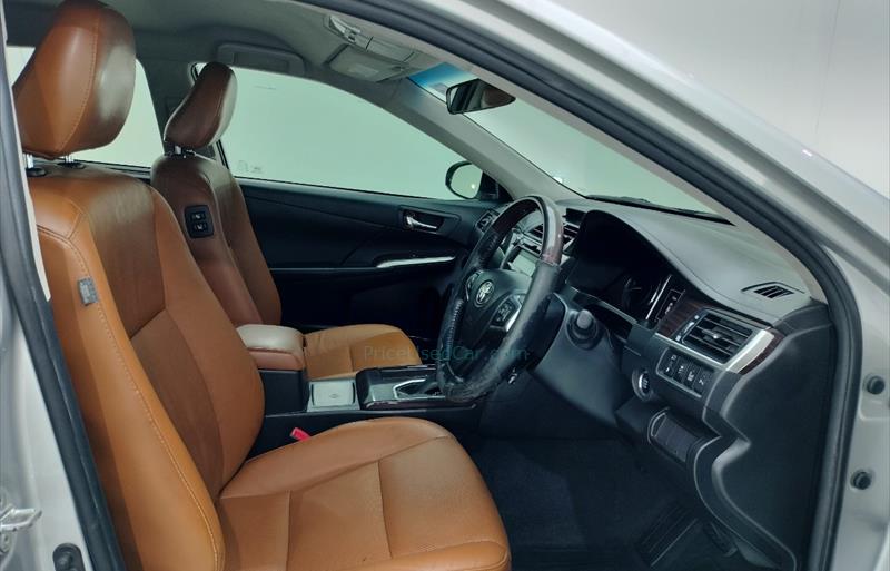 ขายรถเก๋งมือสอง-toyota-โตโยต้า-camry-คัมรี่-รถปี2018-รหัส70251-0427fd7b.jpg ขายรถเก๋งมือสอง-toyota-โตโยต้า-camry-คัมรี่-รถปี2018-รหัส70251-0427fd7b.jpg