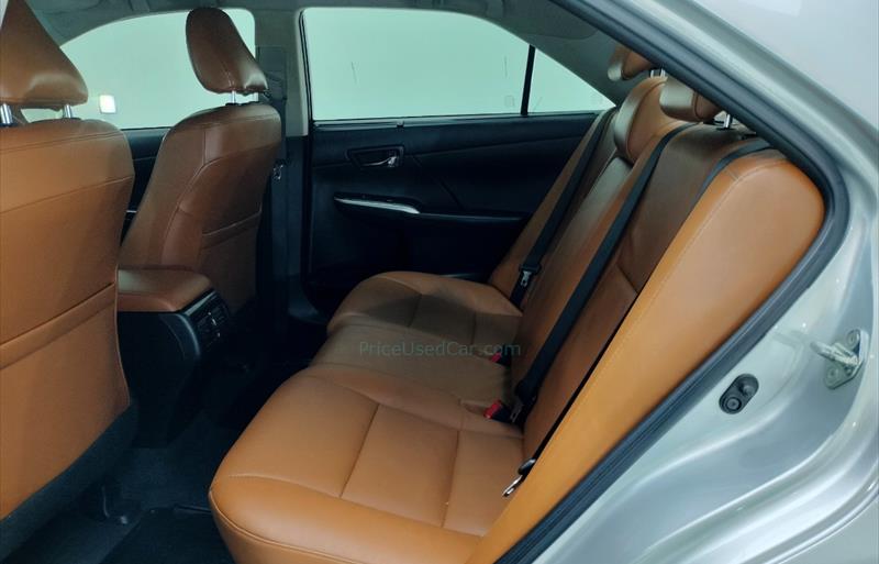 ขายรถเก๋งมือสอง-toyota-โตโยต้า-camry-คัมรี่-รถปี2018-รหัส70251-cf206aac.jpg ขายรถเก๋งมือสอง-toyota-โตโยต้า-camry-คัมรี่-รถปี2018-รหัส70251-cf206aac.jpg