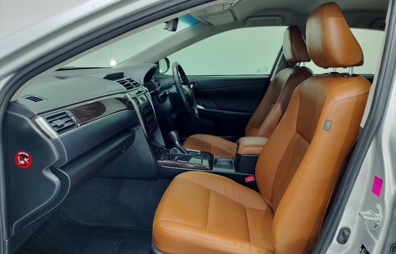 ขายรถเก๋งมือสอง-toyota-โตโยต้า-camry-คัมรี่-รถปี2018-รหัส70251-fb5f9835.jpg ขายรถเก๋งมือสอง-toyota-โตโยต้า-camry-คัมรี่-รถปี2018-รหัส70251-fb5f9835.jpg