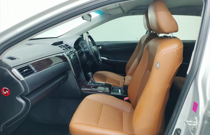 ขายรถเก๋งมือสอง-toyota-โตโยต้า-camry-คัมรี่-รถปี2018-รหัส70263-01bda045.jpg ขายรถเก๋งมือสอง-toyota-โตโยต้า-camry-คัมรี่-รถปี2018-รหัส70263-01bda045.jpg