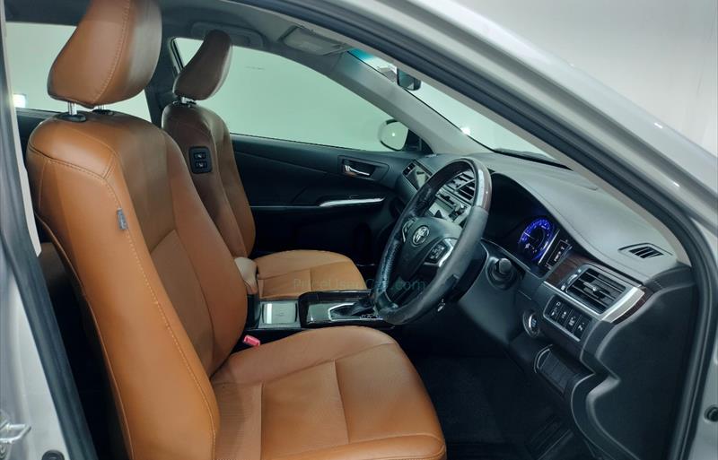 ขายรถเก๋งมือสอง-toyota-โตโยต้า-camry-คัมรี่-รถปี2018-รหัส70263-ea942a24.jpg ขายรถเก๋งมือสอง-toyota-โตโยต้า-camry-คัมรี่-รถปี2018-รหัส70263-ea942a24.jpg