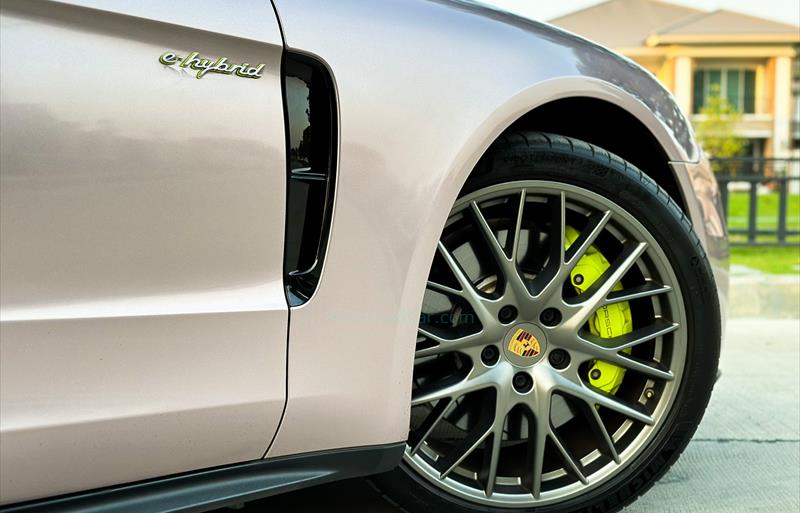 ขายรถเก๋งมือสอง-porsche-ปอร์เช่-panamera-รถปี2019-รหัส70265-31d752a2.jpg ขายรถเก๋งมือสอง-porsche-ปอร์เช่-panamera-รถปี2019-รหัส70265-31d752a2.jpg