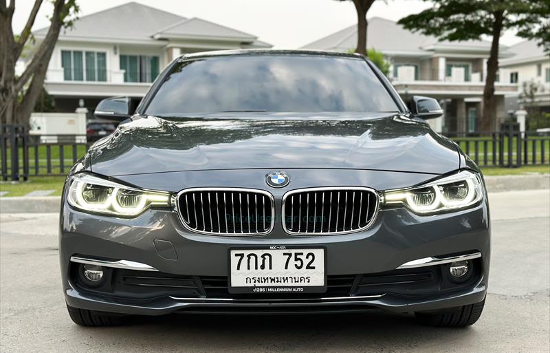 ขายรถเก๋งมือสอง-bmw-บีเอ็มดับบลิว-320d-สามสองศูนย์ดี-รถปี2018-รหัส70266-6eba4851.jpg ขายรถเก๋งมือสอง-bmw-บีเอ็มดับบลิว-320d-สามสองศูนย์ดี-รถปี2018-รหัส70266-6eba4851.jpg
