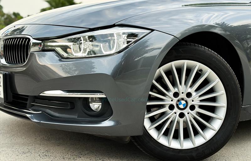 ขายรถเก๋งมือสอง-bmw-บีเอ็มดับบลิว-320d-สามสองศูนย์ดี-รถปี2018-รหัส70266-bc51e7f9.jpg ขายรถเก๋งมือสอง-bmw-บีเอ็มดับบลิว-320d-สามสองศูนย์ดี-รถปี2018-รหัส70266-bc51e7f9.jpg