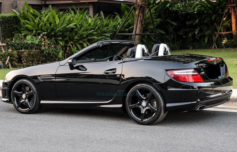 ขายรถเก๋งมือสอง-mercedes-benz-เมอร์เซเดสเบนซ์-slk200-amg-รถปี2014-รหัส70282-84f0b1ab.jpg ขายรถเก๋งมือสอง-mercedes-benz-เมอร์เซเดสเบนซ์-slk200-amg-รถปี2014-รหัส70282-84f0b1ab.jpg