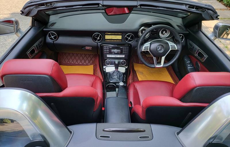 ขายรถเก๋งมือสอง-mercedes-benz-เมอร์เซเดสเบนซ์-slk200-amg-รถปี2012-รหัส70291-9be09965.jpeg ขายรถเก๋งมือสอง-mercedes-benz-เมอร์เซเดสเบนซ์-slk200-amg-รถปี2012-รหัส70291-9be09965.jpeg