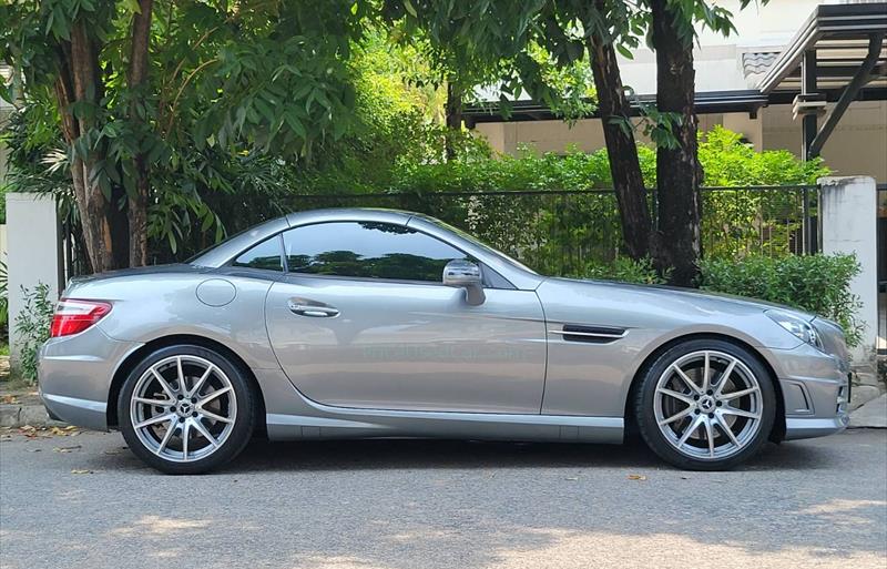 ขายรถเก๋งมือสอง-mercedes-benz-เมอร์เซเดสเบนซ์-slk200-amg-รถปี2012-รหัส70291-dd21a0af.jpeg ขายรถเก๋งมือสอง-mercedes-benz-เมอร์เซเดสเบนซ์-slk200-amg-รถปี2012-รหัส70291-dd21a0af.jpeg