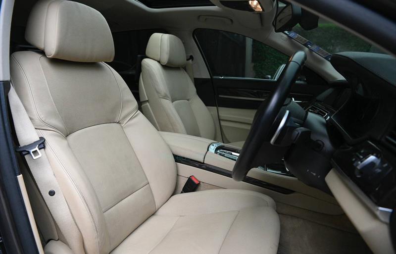 ขายรถเก๋งมือสอง-bmw-บีเอ็มดับบลิว-activehybrid-7-l-แอคทีฟไฮบริด7-แอล-รถปี2013-รหัส70300-f3467677.jpg ขายรถเก๋งมือสอง-bmw-บีเอ็มดับบลิว-activehybrid-7-l-แอคทีฟไฮบริด7-แอล-รถปี2013-รหัส70300-f3467677.jpg