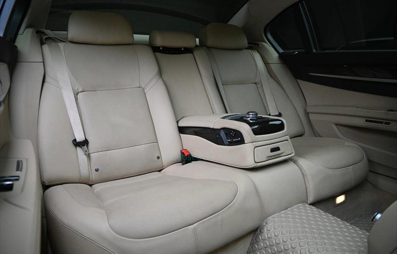 ขายรถเก๋งมือสอง-bmw-บีเอ็มดับบลิว-activehybrid-7-l-แอคทีฟไฮบริด7-แอล-รถปี2013-รหัส70300-f925d608.jpg ขายรถเก๋งมือสอง-bmw-บีเอ็มดับบลิว-activehybrid-7-l-แอคทีฟไฮบริด7-แอล-รถปี2013-รหัส70300-f925d608.jpg