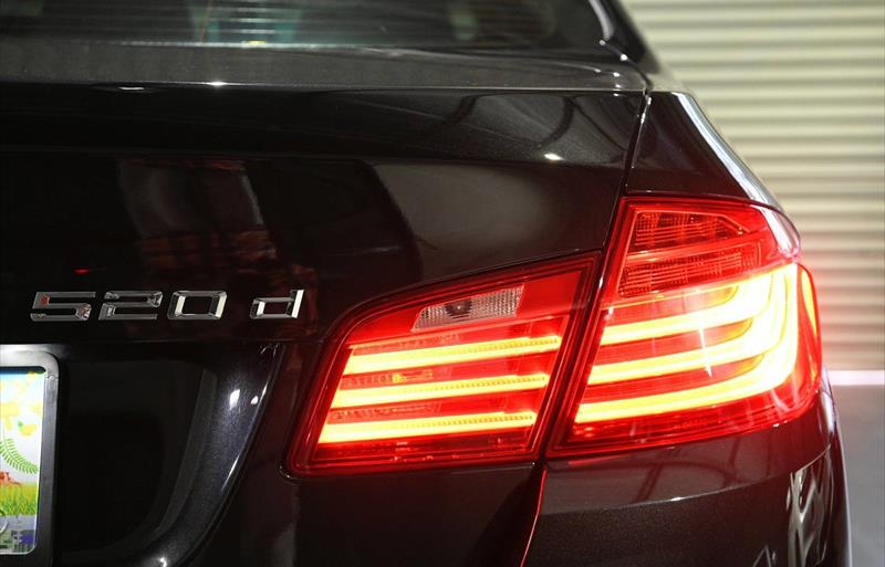 ขายรถเก๋งมือสอง bmw 520d รถปี2014 รหัส 70302 รูปที่10