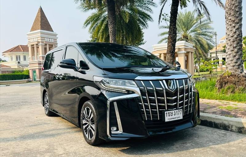 รถตู้มือสอง TOYOTA ALPHARD รถปี 2021