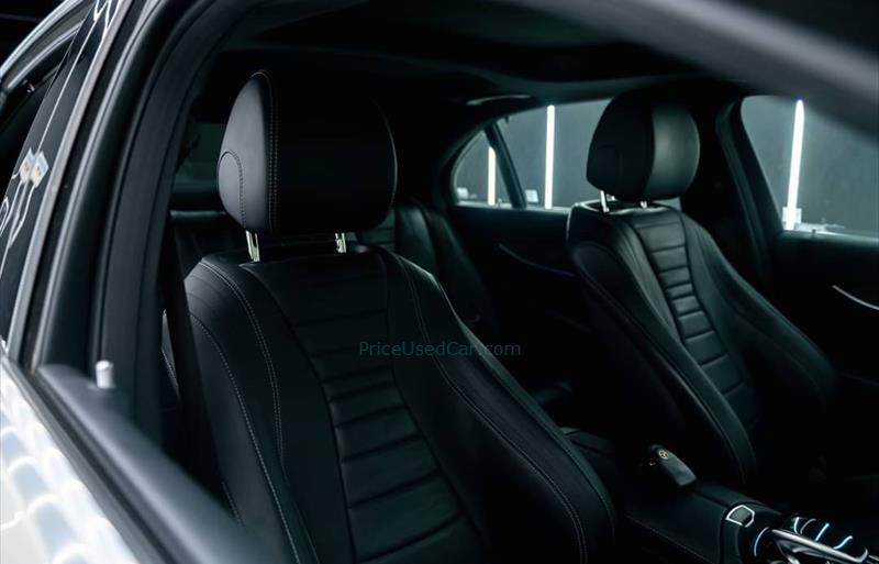 ขายรถเก๋งมือสอง-mercedes-benz-เมอร์เซเดสเบนซ์-e350-รถปี2018-รหัส70345-234f89c9.jpg ขายรถเก๋งมือสอง-mercedes-benz-เมอร์เซเดสเบนซ์-e350-รถปี2018-รหัส70345-234f89c9.jpg