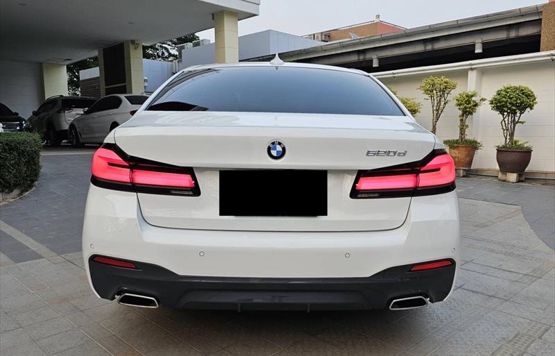 ขายรถเก๋งมือสอง bmw 520d รถปี2021 รหัส 70389 รูปที่3