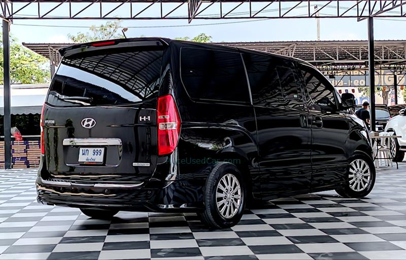 ขายรถตู้มือสอง hyundai h-1 รถปี2016 รหัส 70390 รูปที่3 ขายรถตู้มือสอง hyundai h-1 รถปี2016 รหัส 70390 รูปที่3
