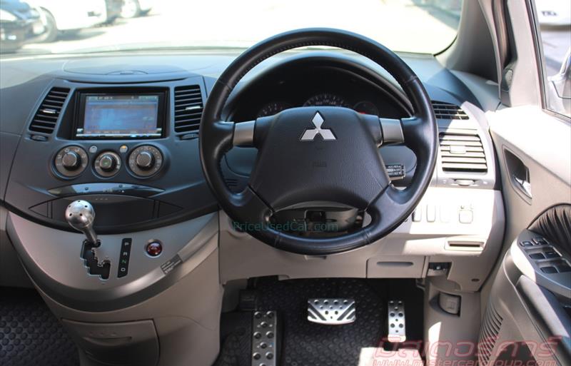 ขายรถตู้มือสอง mitsubishi space-wagon รถปี2011 รหัส 70401 รูปที่9