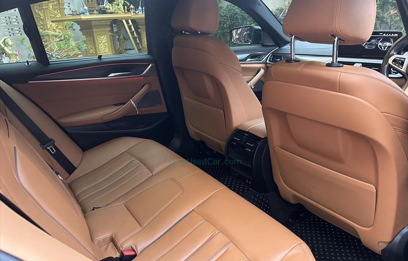 ขายรถเก๋งมือสอง-bmw-บีเอ็มดับบลิว-520d-ห้าสองศูนย์ดี-รถปี2021-รหัส70406-3cc3da01.jpg ขายรถเก๋งมือสอง-bmw-บีเอ็มดับบลิว-520d-ห้าสองศูนย์ดี-รถปี2021-รหัส70406-3cc3da01.jpg