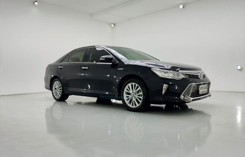 ขายรถเก๋งมือสอง-toyota-โตโยต้า-camry-คัมรี่-รถปี2017-รหัส70407-c03195a1.jpg ขายรถเก๋งมือสอง-toyota-โตโยต้า-camry-คัมรี่-รถปี2017-รหัส70407-c03195a1.jpg