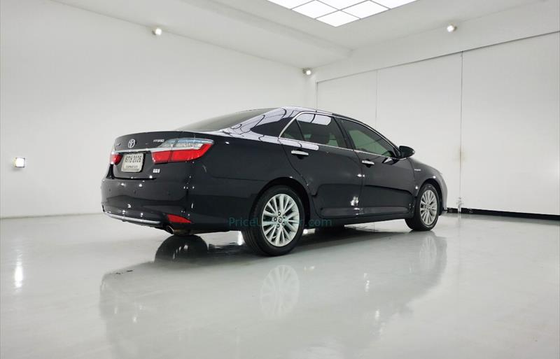 ขายรถเก๋งมือสอง-toyota-โตโยต้า-camry-คัมรี่-รถปี2017-รหัส70407-ebf9d4bb.jpg ขายรถเก๋งมือสอง-toyota-โตโยต้า-camry-คัมรี่-รถปี2017-รหัส70407-ebf9d4bb.jpg