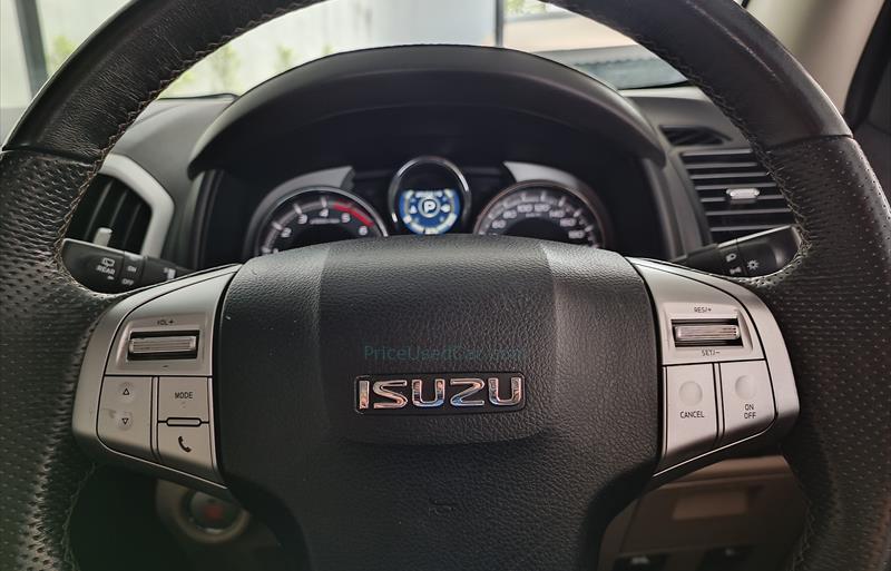 ขายรถอเนกประสงค์มือสอง isuzu mu-x รถปี2017 รหัส 70411 รูปที่6